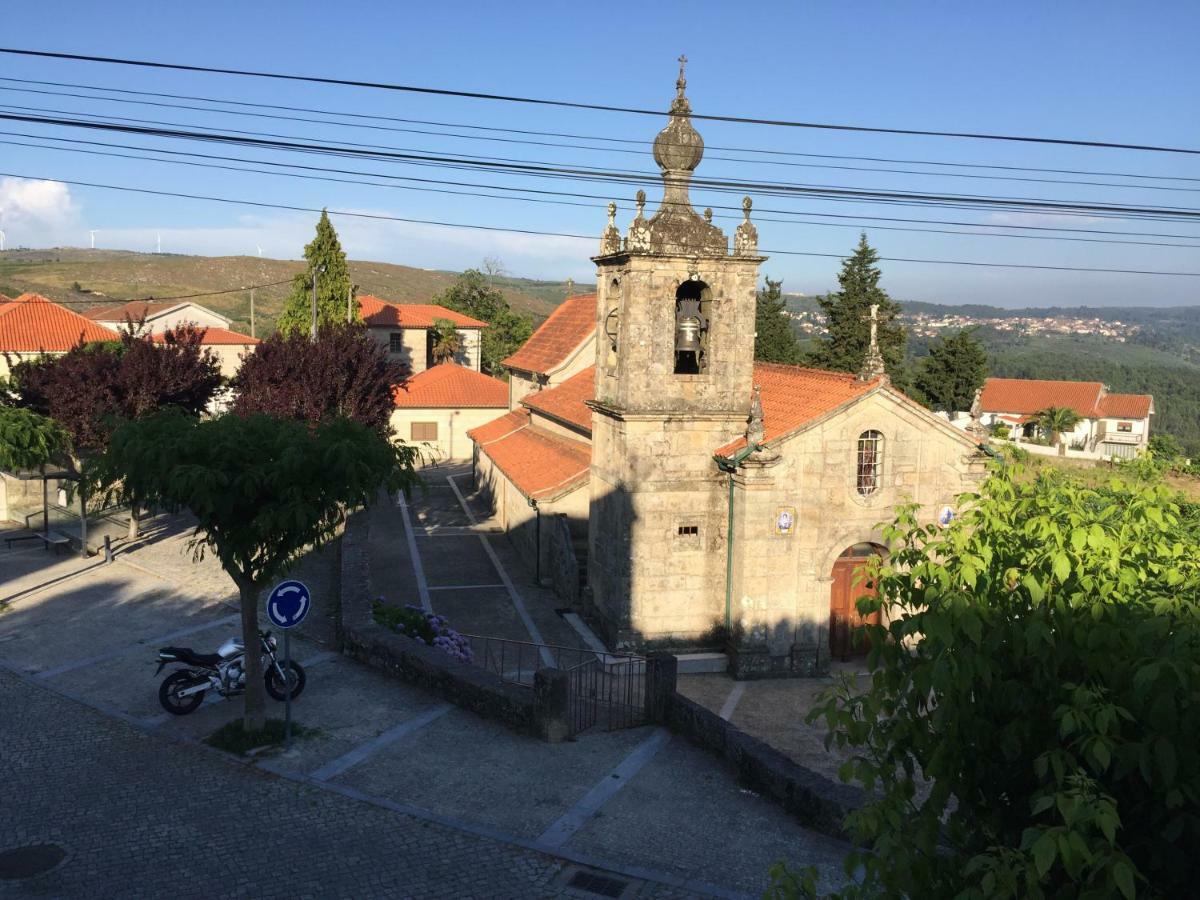 Casa Dos Pisoeiros Montemuro/Douro São Joaninho 外观 照片